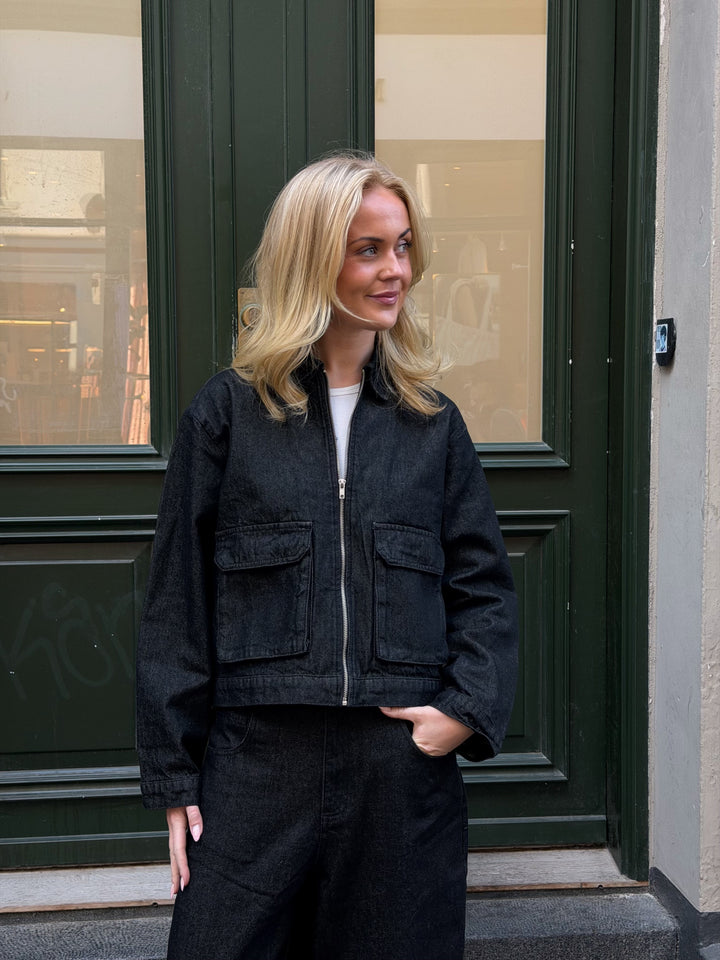 Alberte Workwear Denim Jacket - Black