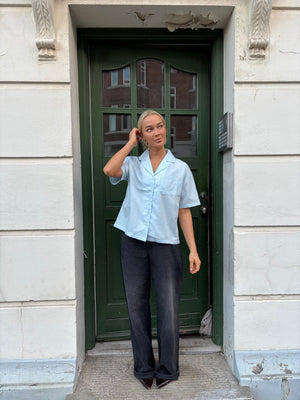 Esther lyhythihainen paita - taivaansininen