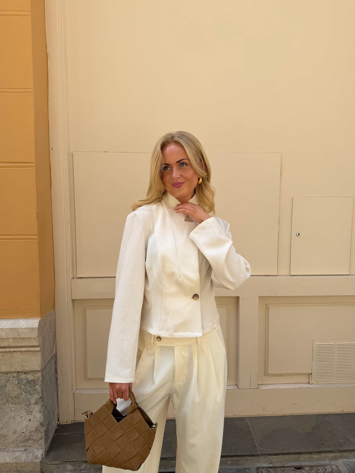 Emily Short Waisted Blazer - Raw White
