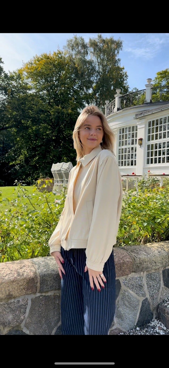 Frida Jacket - Beige