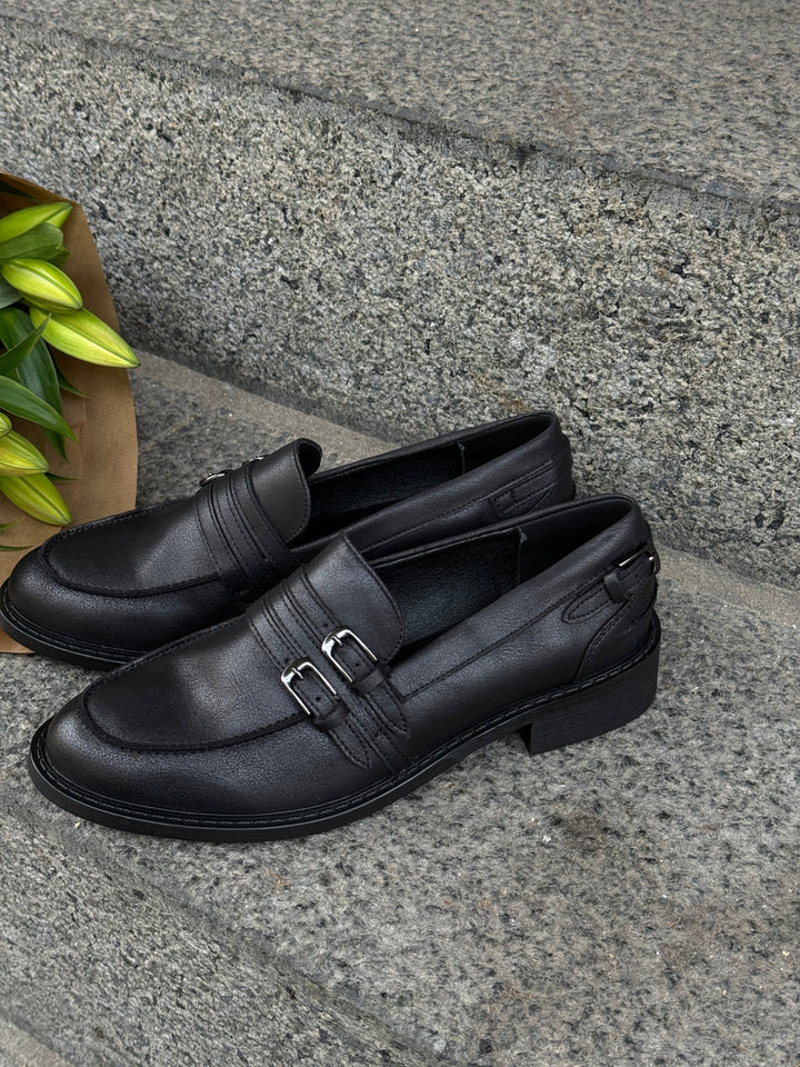 Katja Buckle Loafers - Black