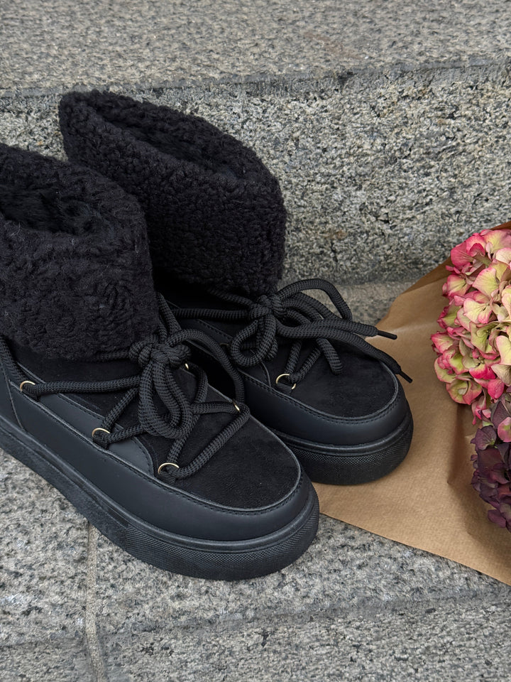 Signe Teddy Winther Boots - Black