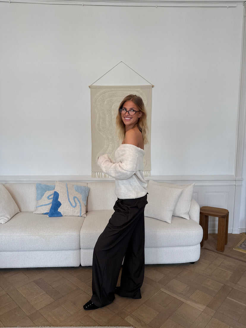 Sally off-shoulder gebreide trui - gebroken wit