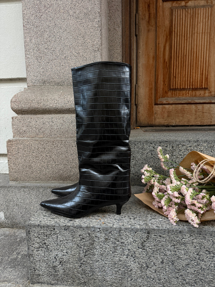 Madelaine Faux Leather Boots - Black Crocodile
