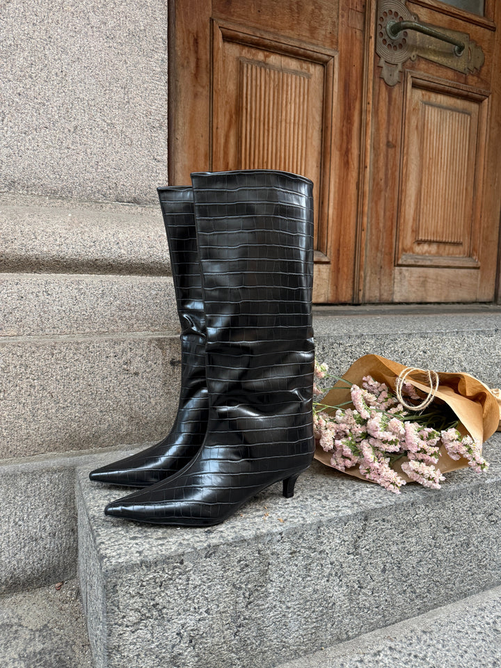 Madelaine Faux Leather Boots - Black Crocodile