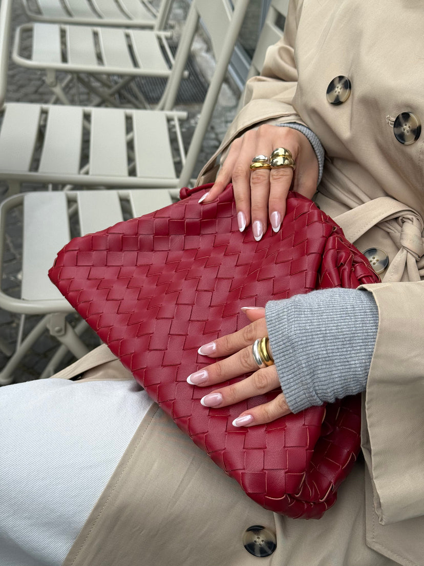 Aya Large Clutch - Deep Red