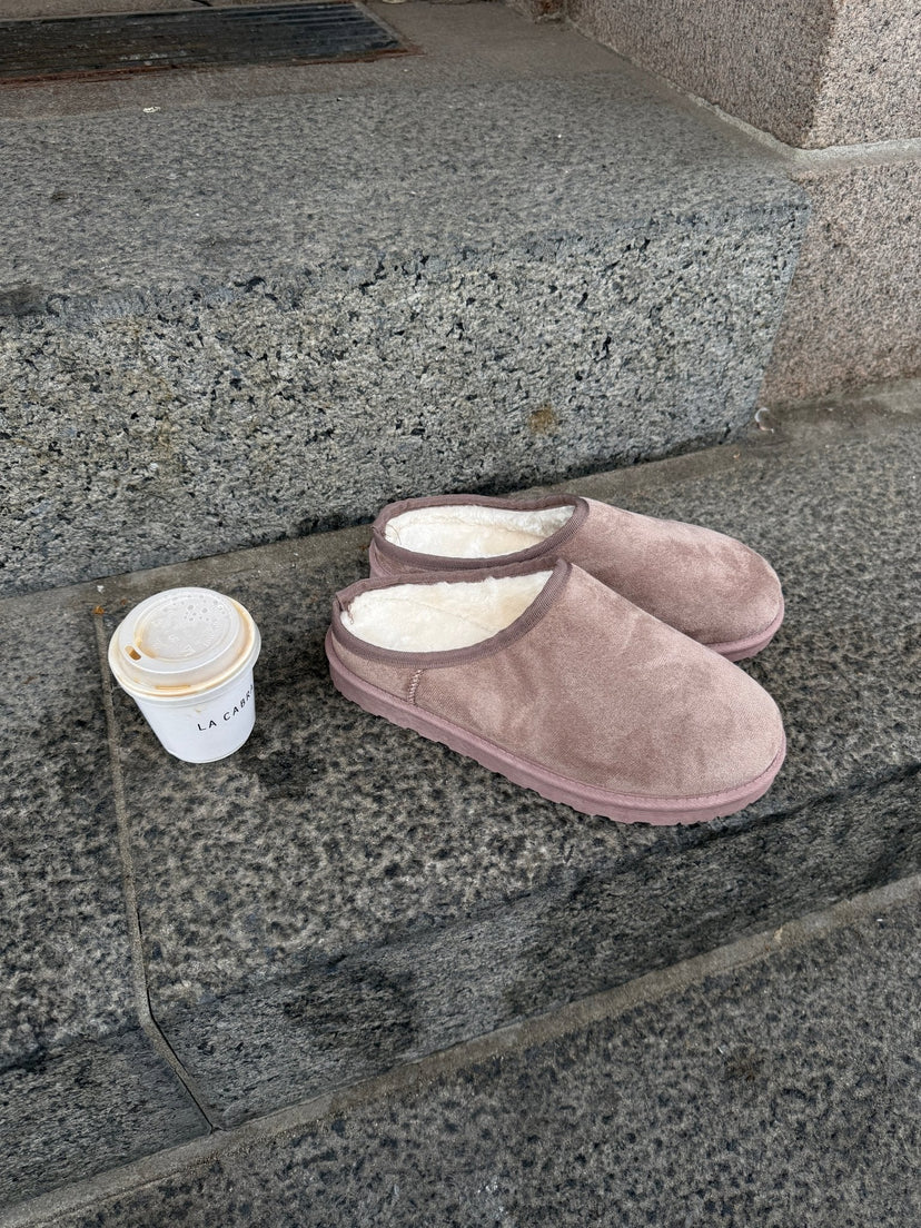 Carly Teddy Slippers - Warm Grey