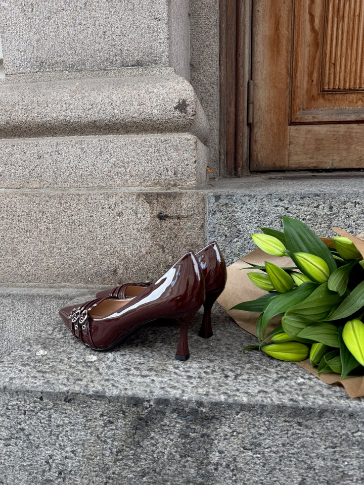 Cornelia Buckle Pumps - Dark Brown