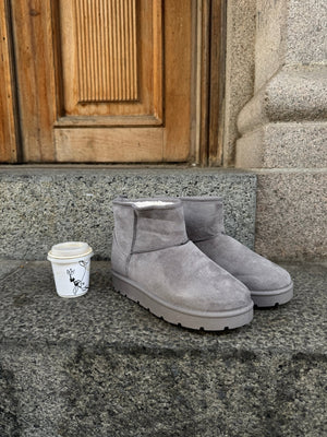 Daisy Teddy Boots - Grey