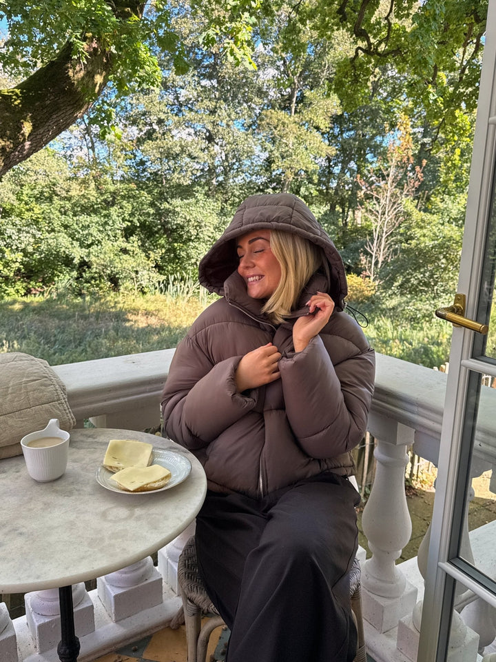 Josefine Short Puffer Jacket - Licorice