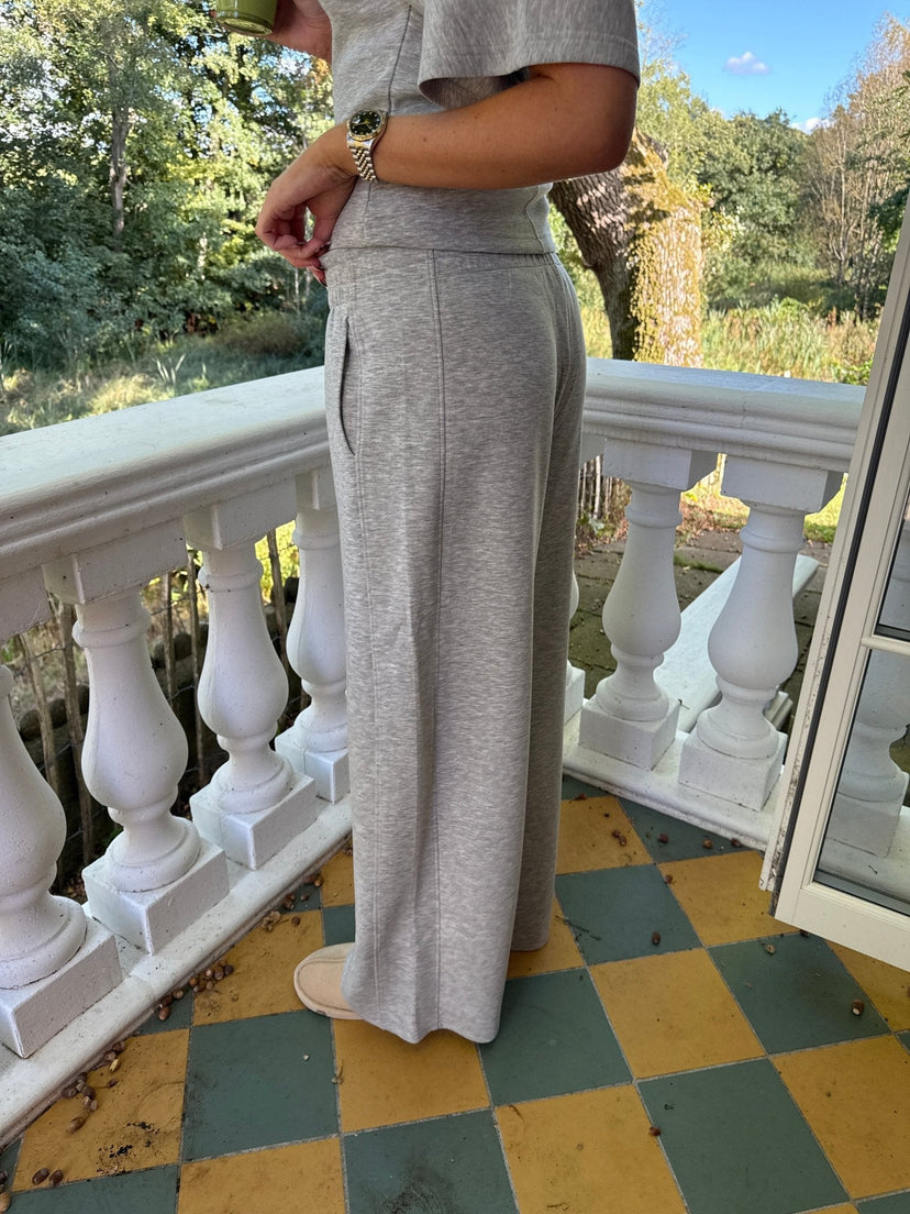 Barrel Riley's Riley Barrel Leg Sweatpants - Light Grey Melange