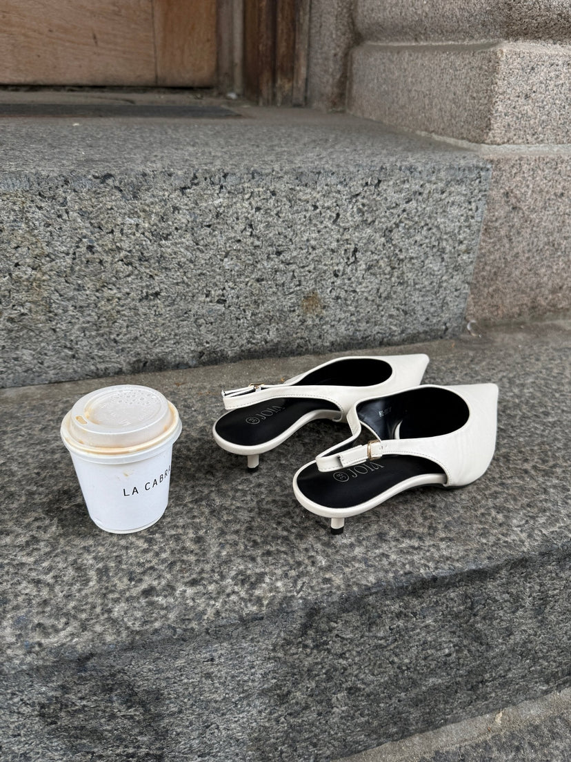 Thyra Slingback - Cream White